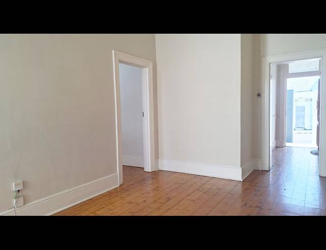 2 bed property to rent in WOODSTOCK